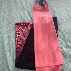 Yoga/exercise pants with matching top.